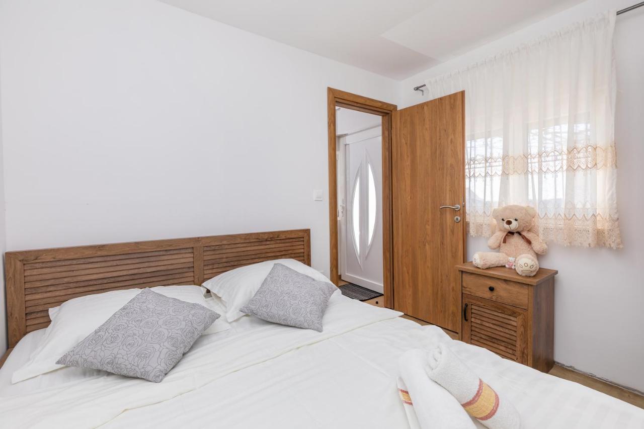 Apartments Sweet And Cozy Cavtat Exterior foto